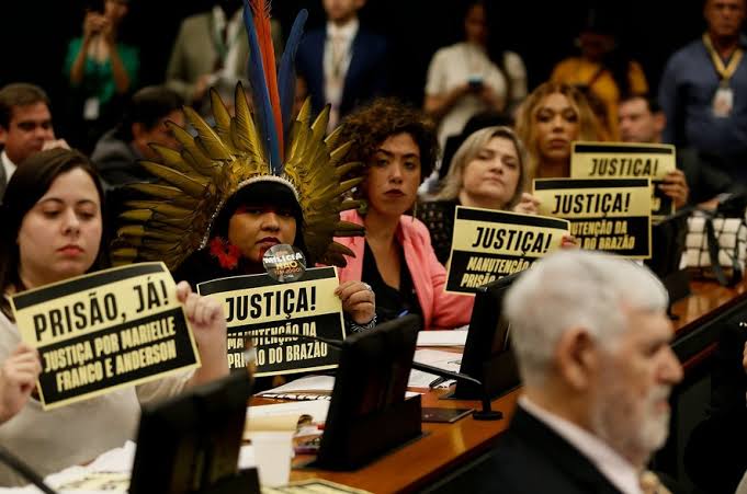 Foto: Cristiano Mariz. Manifestação de parlamentares durante sessão da CCJ sobre a prisão de Chiquinho Brazão, 10/04/24, Brasília-DF.