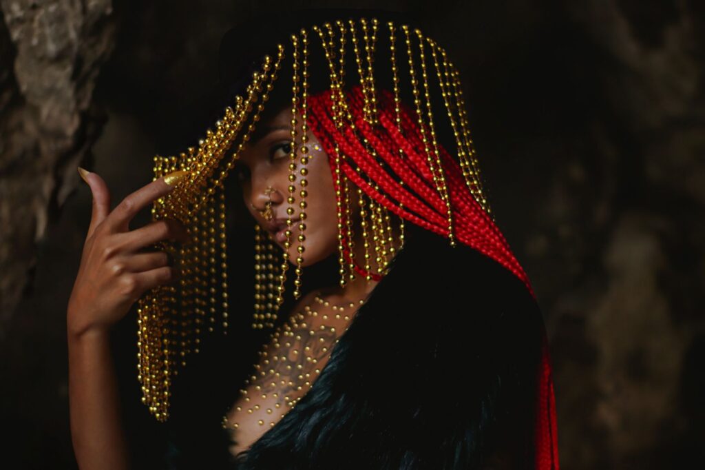 Confira “Deusa”, a nova música da rapper Mana Black