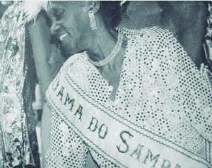 Na foto: Dona Sinhá do Camisa Verde e Branco.